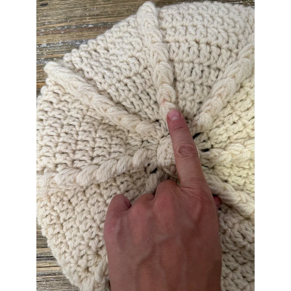 Vintage Handmade Crochet‎ Beret Hat Cream Off White Chunky Knit Tam Newsboy Boho